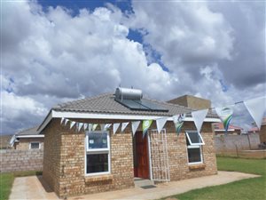 2 Bed House in Lehae