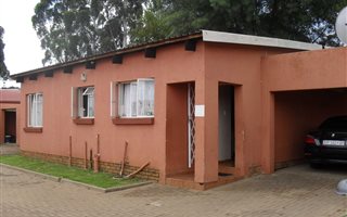 3 Bedroom Townhouse in Rensburg