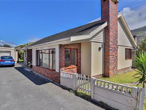 3 Bed House in Fish Hoek