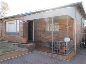 2 Bed House in South Hills