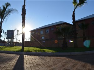 2 Bed Apartment in Pretoria West