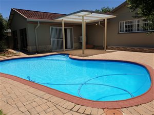 4 Bed House in Vanderbijlpark SW5