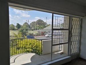 2 Bed Apartment in Paarl