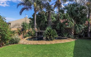 5 Bedroom House in Rhodesdene