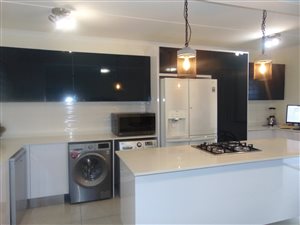 3 Bed Townhouse in Linbro Park