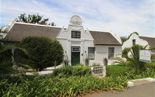 8 Bed, Bed and Breakfast in Swellendam