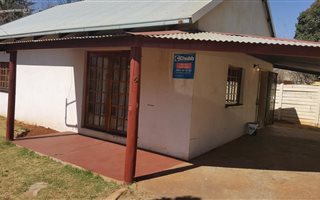2 Bedroom House in Daggafontein