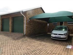 2 Bed Townhouse in Quellerie Park