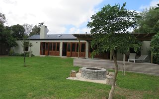 3 Bedroom House in Stanford