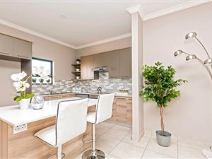 2 Bed Apartment in Six Fountains Estate