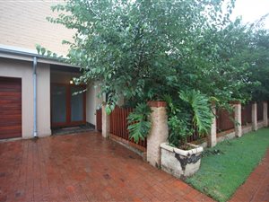 4 Bed Cluster in Bronberrick