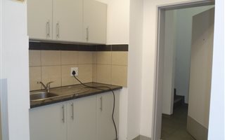 95.8000030517578 m² Office Space in Glenwood