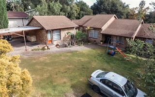 4 Bedroom House in Randpark Ridge