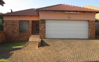 3 Bedroom Townhouse in Elandshaven