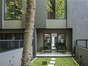 2 Bed Apartment in Rosebank