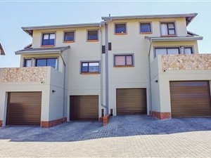 4 Bedroom Duplex in Kyalami Hills