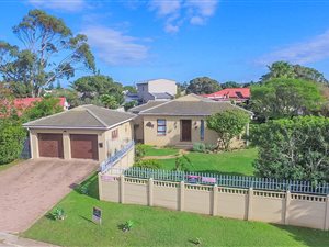 3 Bedroom House in C Place