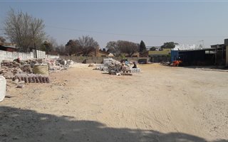 2000 m² Land available in Eastleigh