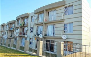 1 Bedroom Apartment in C Place