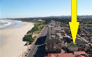 2 Bedroom Apartment in Beachroad