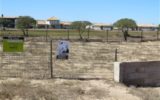 729 m² Land available in Langebaan North