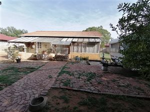 2 Bed House in Vanderbijlpark CW6