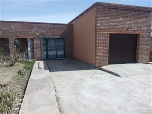 4 Bedroom House in Ezibeleni