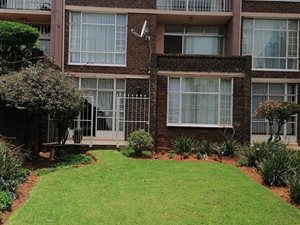 3 Bed Townhouse in Florida Hills