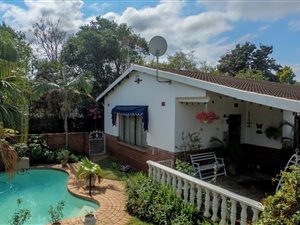 5 Bed House in Hayfields