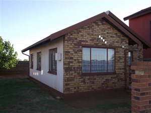 3 Bedroom House in Evaton North
