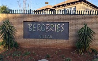 2 Bedroom Townhouse in Bergtuin