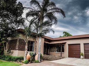 3 Bed House in Aviary Hill
