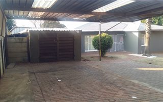 3 Bedroom House in Elsburg