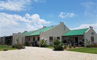 21.8 ha Smallholding in Middelburg Central