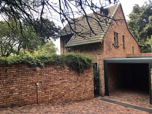3 Bedroom Townhouse in Rietondale
