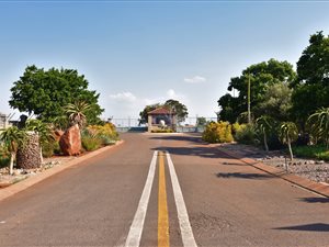 5000 m² Land available in Zwavelpoort