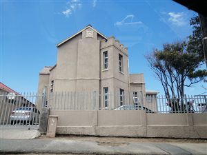 Commercial space in Quigney
