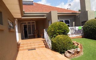 3 Bedroom House in Cyrildene