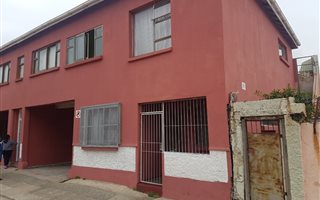 3 Bedroom Apartment in North End