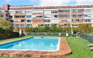 3 Bedroom Apartment in Fairway