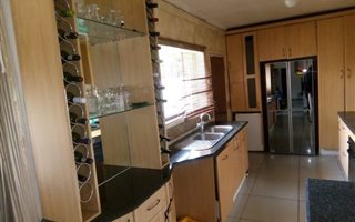 3 Bedroom House in Birchleigh North
