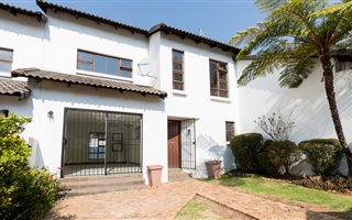 2 Bedroom Apartment in Strathavon