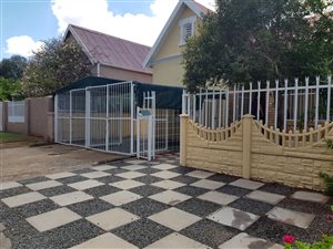 3 Bed House in Beaconsfield
