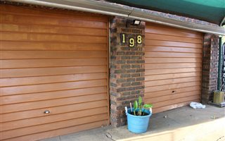 4 Bedroom House in Meyerspark