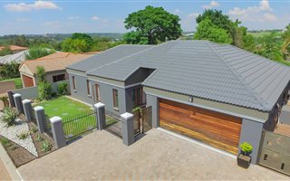 3 Bedroom House in Bushwillow Park Estate