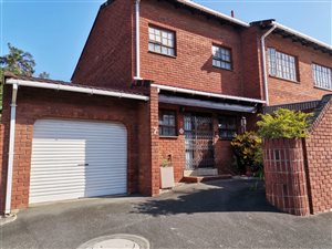 3 Bed Duplex in Bellair