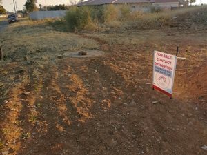 1119 m² Land available in Kookrus