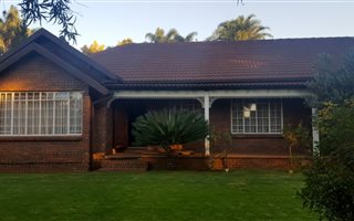 3 Bedroom House in Aerorand
