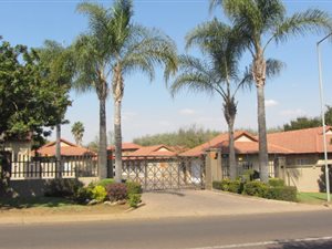 2 Bed Townhouse in Pretorius Park