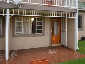 2 Bed Apartment in Middelburg South